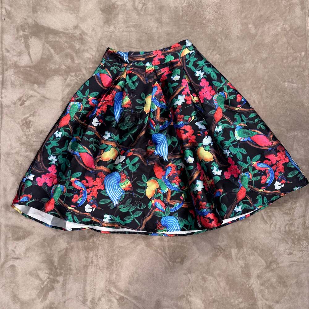 Banjul Picasso Style Colorful Face Art Flair Poofy Skirt SIZE MEDIUM